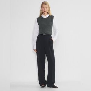 Aritzia Wilfred The Effortless Pant™ — Short